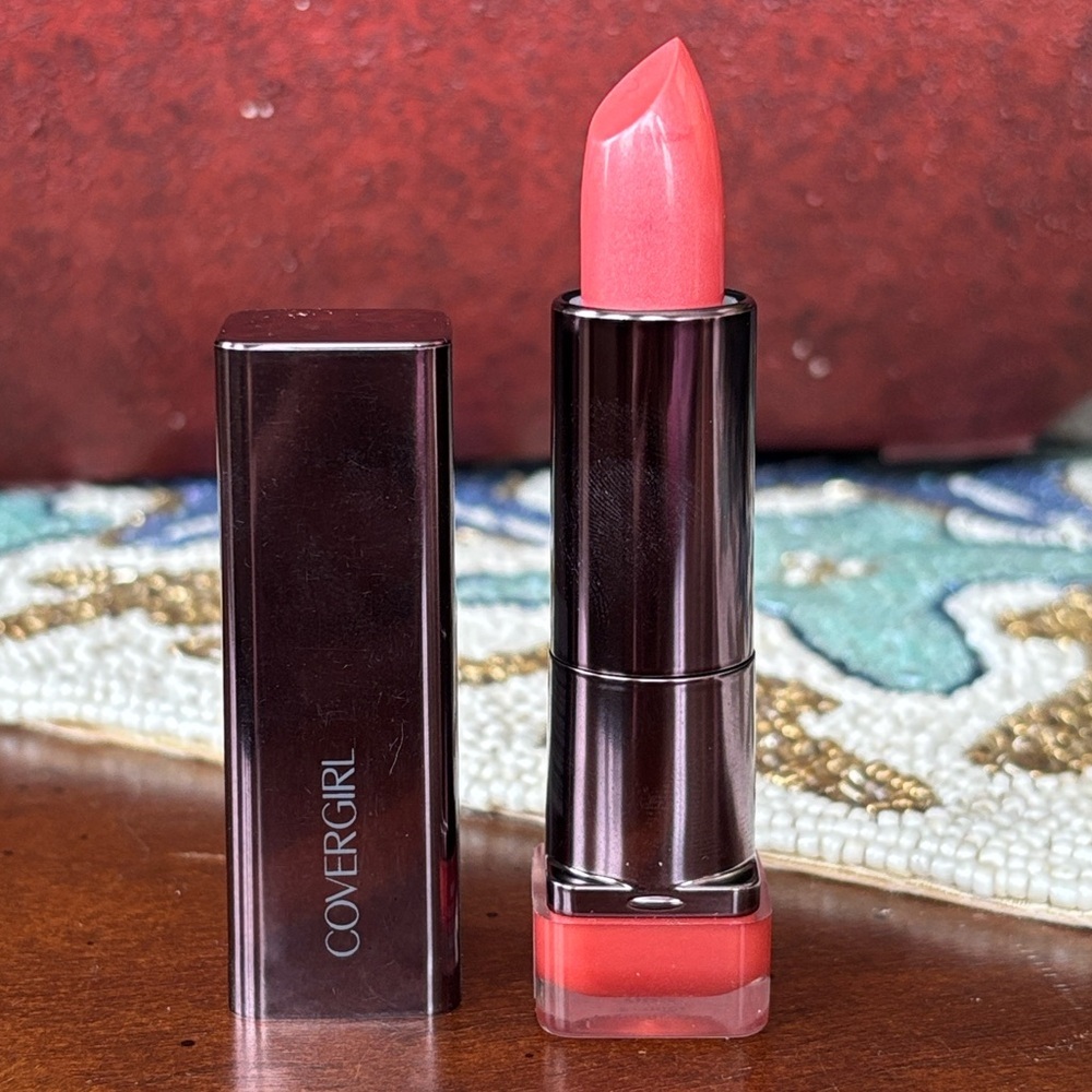 Brand New Covergirl Lip Perfection Lipstick 280 Rapture Rare Discontinued Smooth